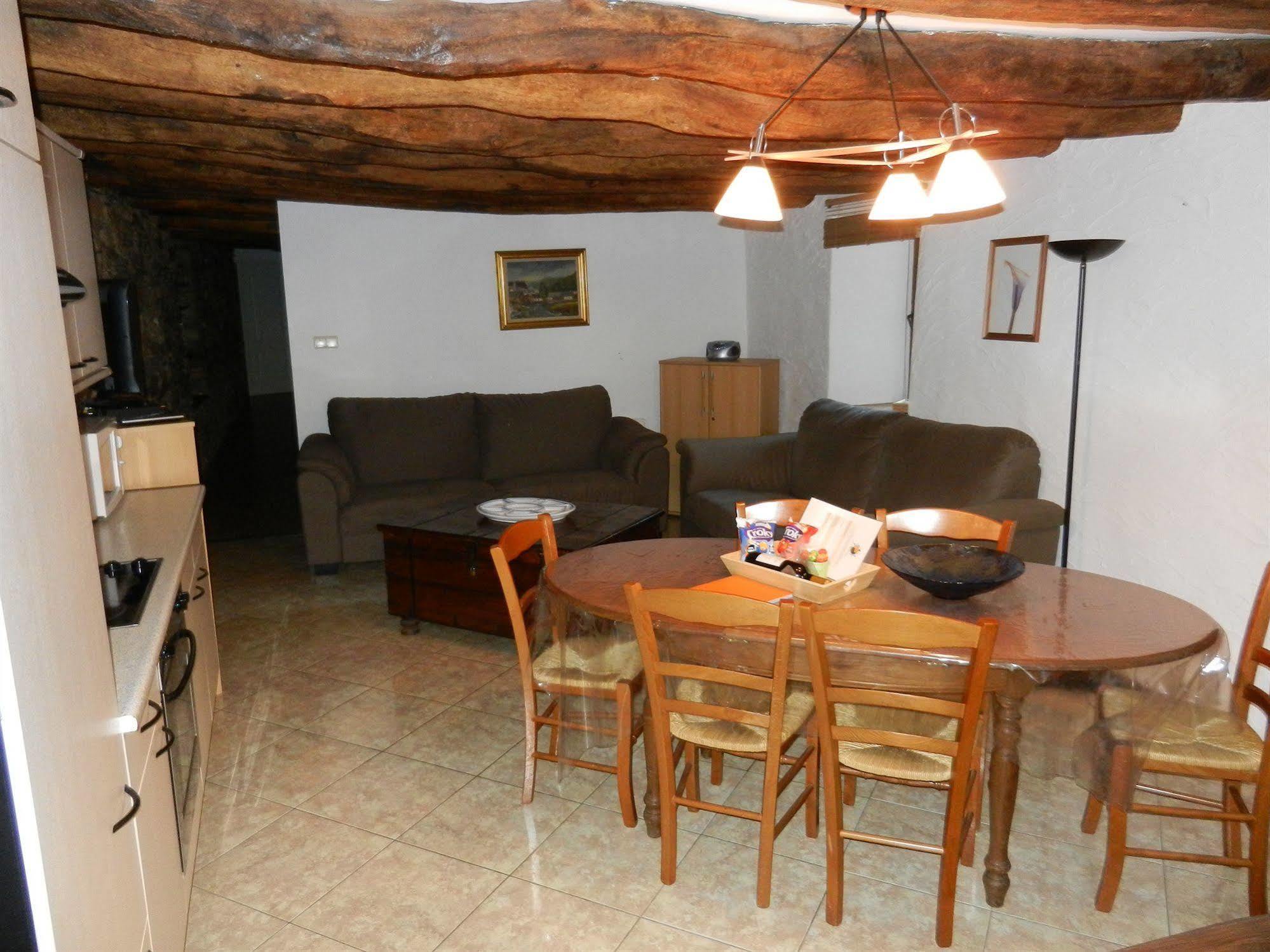 B&B Le 'Ti 'Bou De Refuge Бульон Экстерьер фото